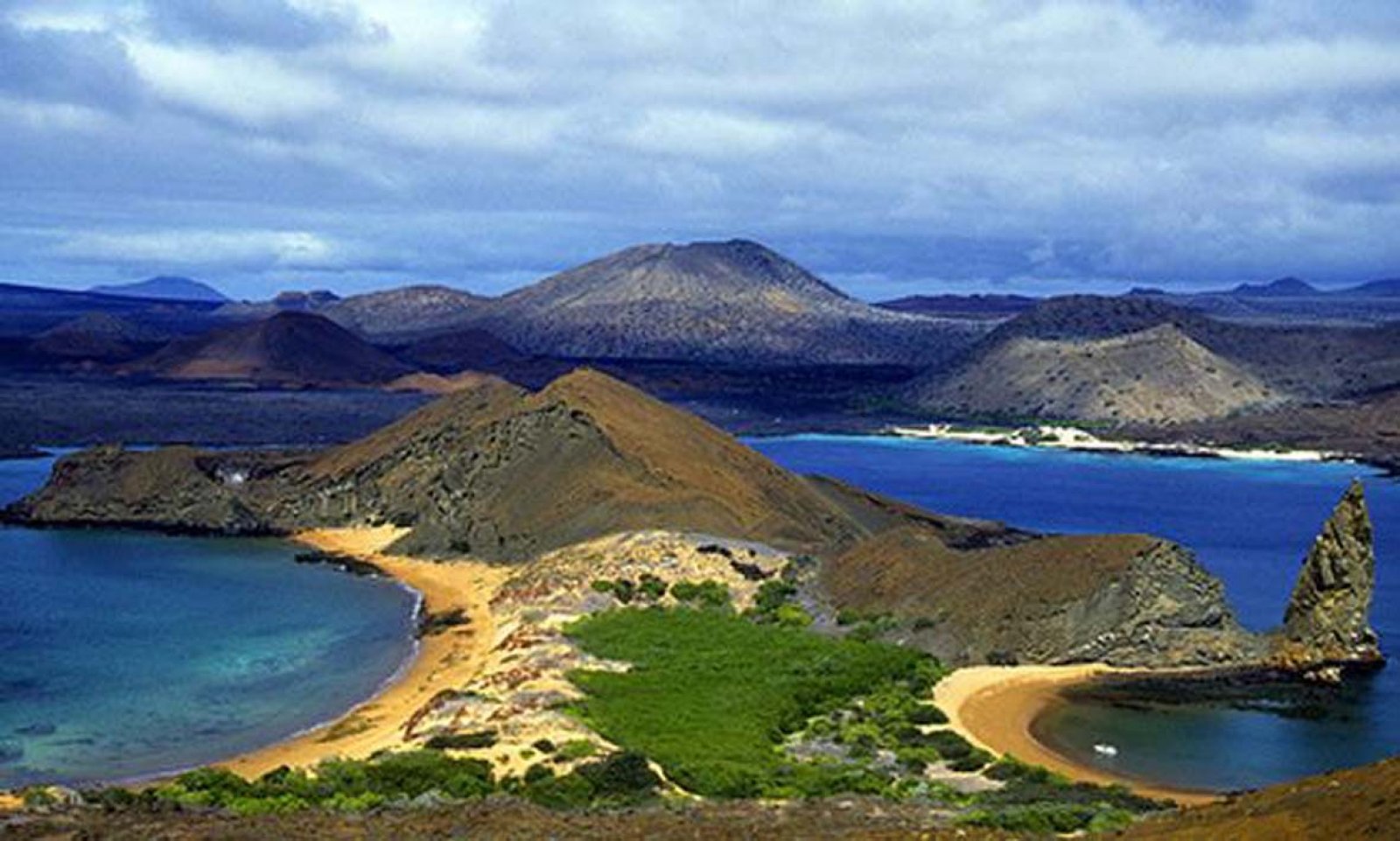 explore-ecuador-galapagos-islands-travelalerts