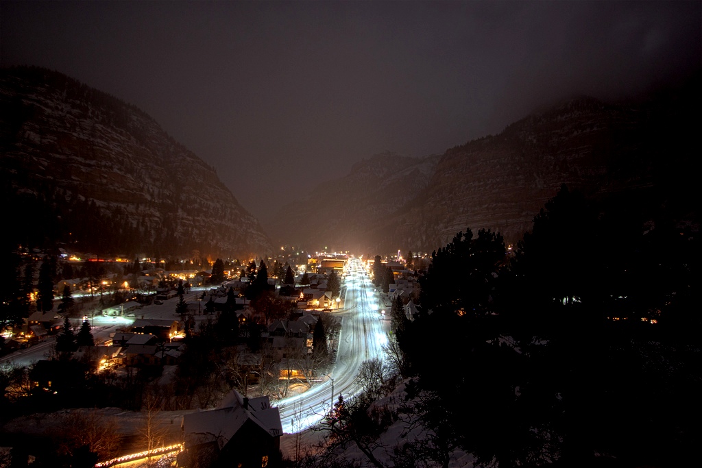  Colorado Winter-Ouray-at-night