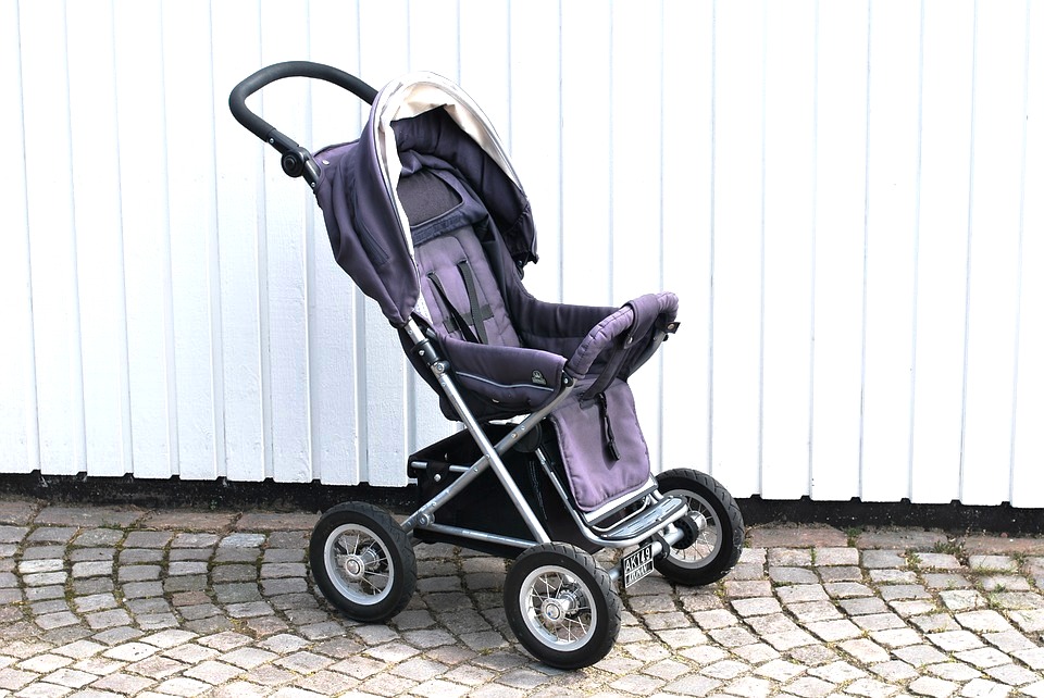 Light stroller