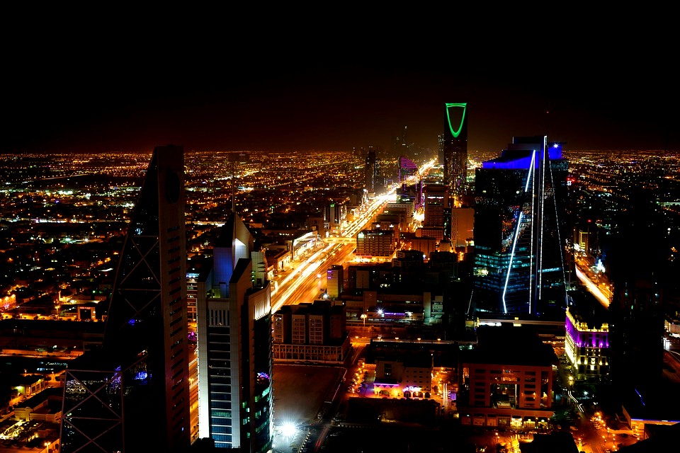 Saudi Arabia Travel Restrictions - Riyadh at night