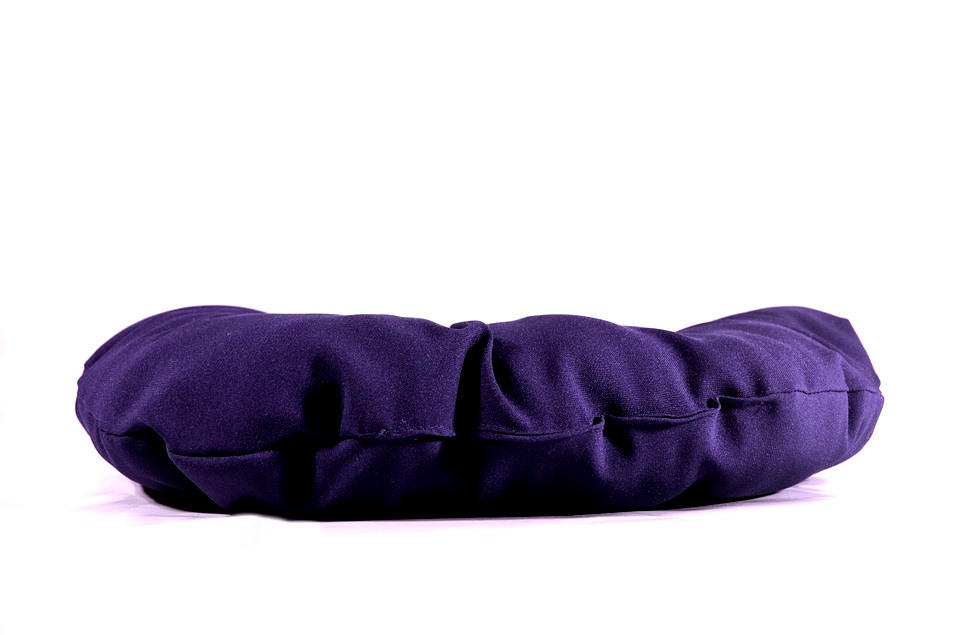 Best Travel Pillow - Materials